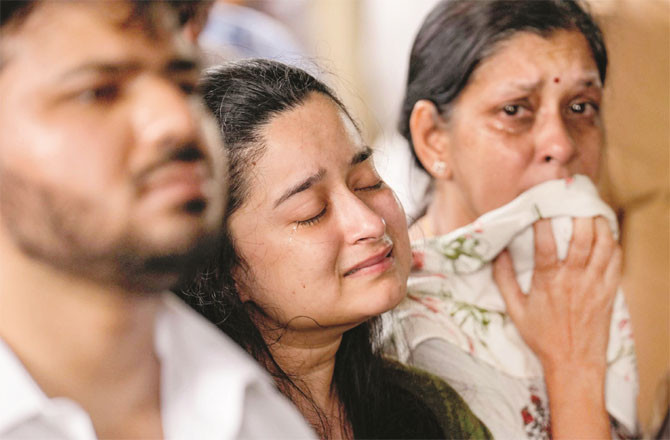 احمدآباد میں کریش ہونے والے طیارہ کا وائس ریکارڈر بھی مل گیا،  جانچ میں پیش رفت کی اُمید