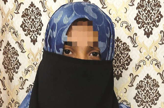 ٹیکسی ڈرائیورکی بیٹی نےآڈیولوجی اینڈاسپیچ تھیراپی امتحان میں گولڈ میڈل حاصل کیا