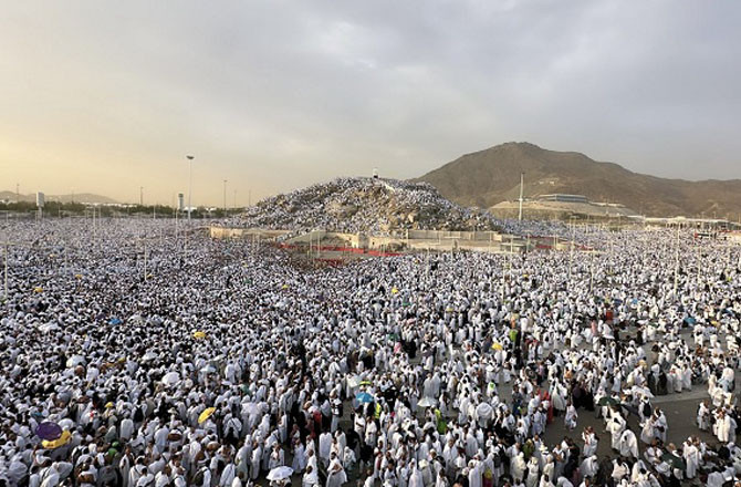 یومِ عرفہ: پہچان کا دن، اپنے رب کی معرفت کا دن اور خود آگہی کا دن ہے