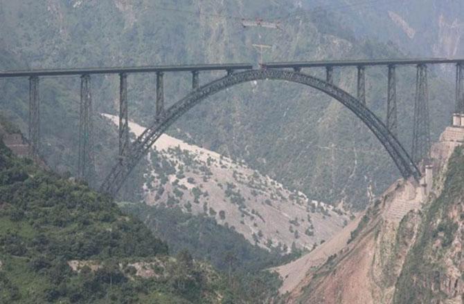 چناب پل: دنیا کے سب سے اونچے ریلوے پل کا ۶؍ جون کو افتتاح