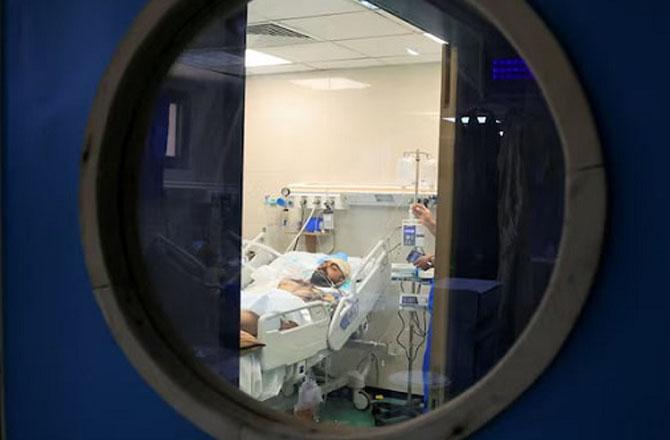 غزہ میں اسرائیلی حملے میں اپنے۹؍بچوں کو کھودینے والا زخمی باپ بھی انتقال کر گیا