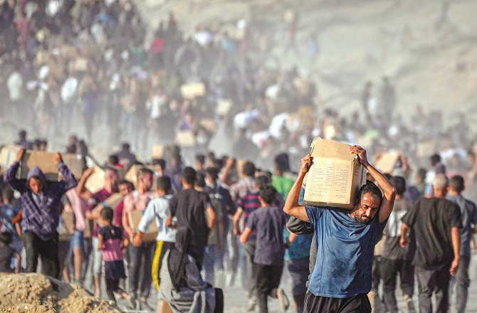 غزہ میں غذائی امداد کے مرکز پر پھر فائرنگ، ۳۵؍ ہلاک