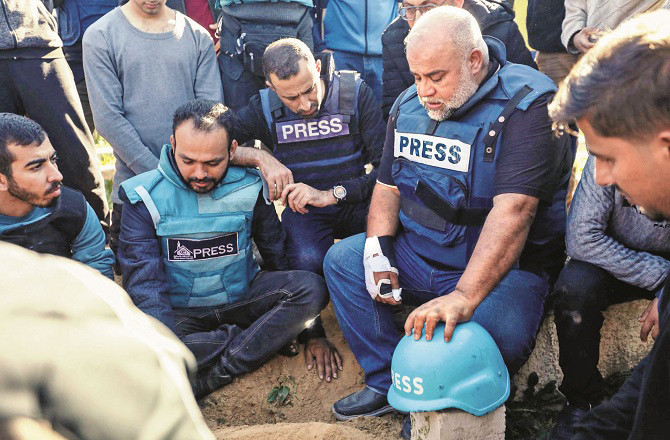 صحافیوں کوغزہ جانے کی فوری طور پر اجازت دی جائے: میڈیا کے ۱۲۸؍عالمی اداروں کا مطالبہ