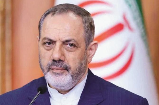 امریکہ اور ایران کے درمیان مذاکرات کے ساتھ دھمکیوں کا دور بھی 