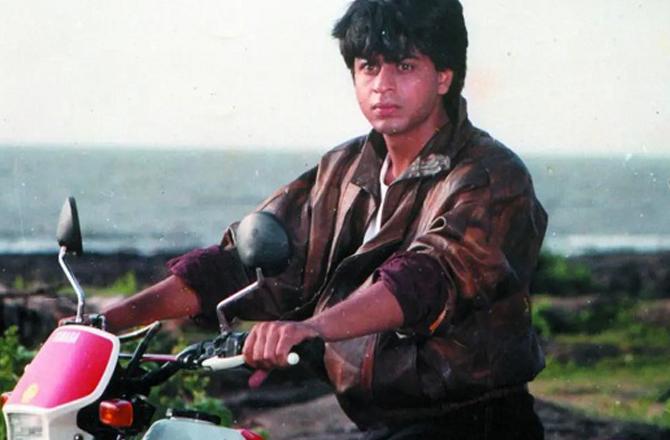 شاہ رخ خان کی فلم ’’دیوانہ‘‘ کے سیکوئل پر کام جاری ہے: پروڈیوسر گڈو دھنوا کی تصدیق