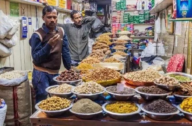 ہند وپاک کشیدگی کے سبب دہلی کا سب سے بڑا مسالہ بازار بری طرح متاثر