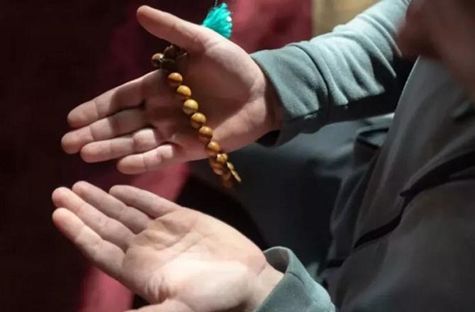 ارادۂ الٰہی کے بغیر کوئی شے اپنے مدار سے سر ِمو‘ انحراف نہیں کرسکتی!