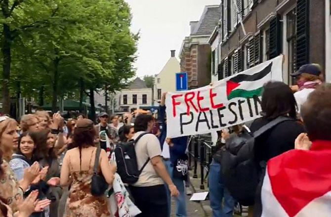  نیدرلینڈز: اسرائیل سے تعلقات کے خلاف یونیورسٹیوں میں احتجاج جاری