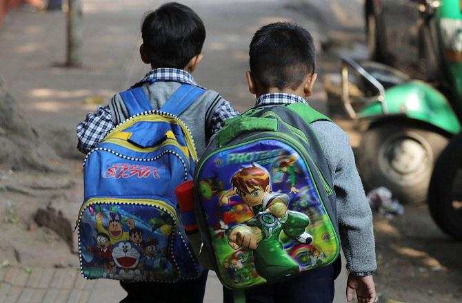 بچہ کس عمر میں اسکول جائے؟