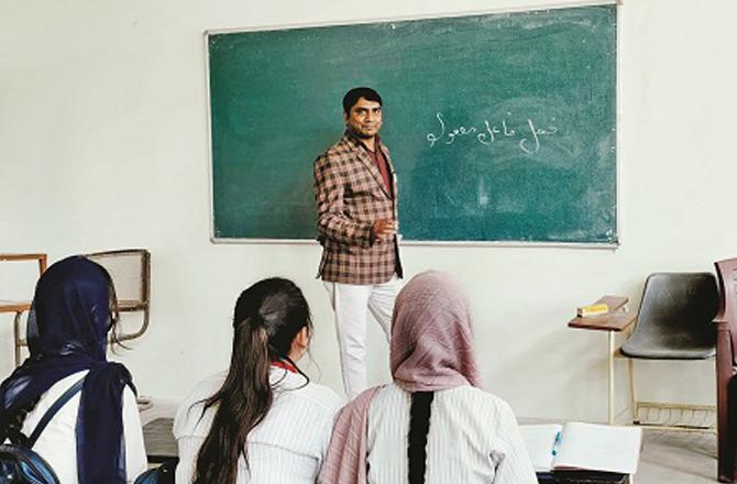 کیا تعطیلات کو اُردو کیلئے کار آمد بنایا جاسکتا ہے؟