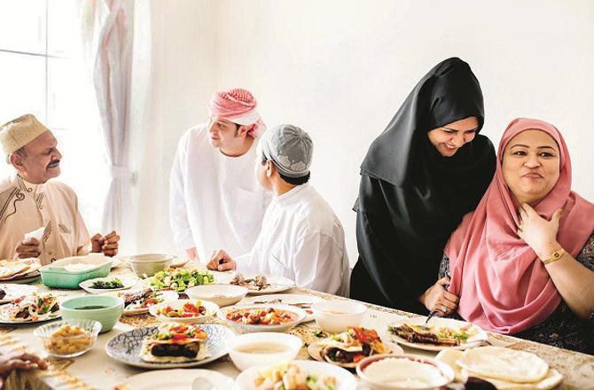 صحتمند اور خوش باش خاتون خوشحال گھر کی بنیاد رکھ سکتی ہے 