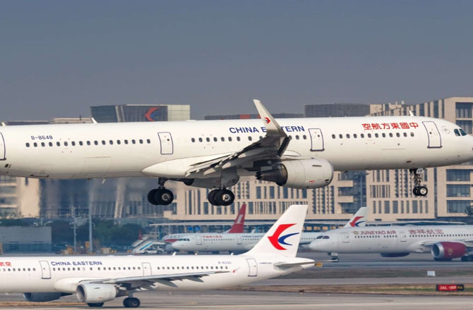 انڈیگو اور ایئر انڈیا کو انڈیا-چین ہوائی راستے پر سخت مقابلہ کرنا، دونوں چینی کمپنیاں میدان میں 