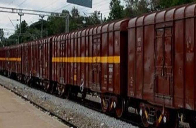 سیمنٹ کی نقل و حمل کو سستا بنانے کے لیے ریلوے کی نئی پالیسی