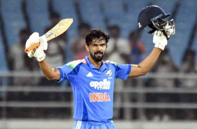 انڈیا اے نے جنوبی افریقہ اے کو ۹؍ وکٹ  سے شکست  دے دی