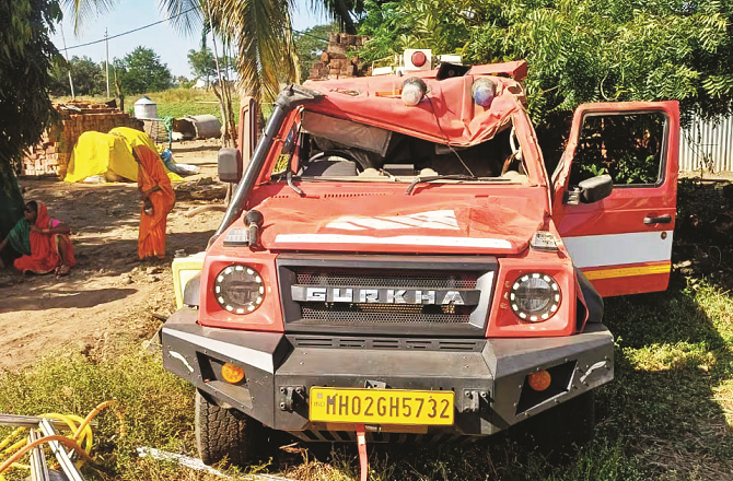 اجیت پوار کے قافلے کی گاڑی سے حادثے کا شکار ہونے والی خاتون فوت