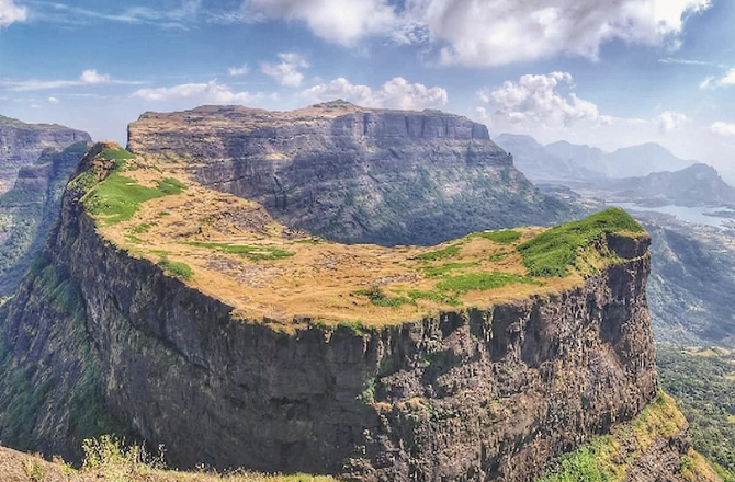 النگ قلعہ: مہاراشٹرکے مشکل ترین ٹریکس میں سے ایک کا حصہ