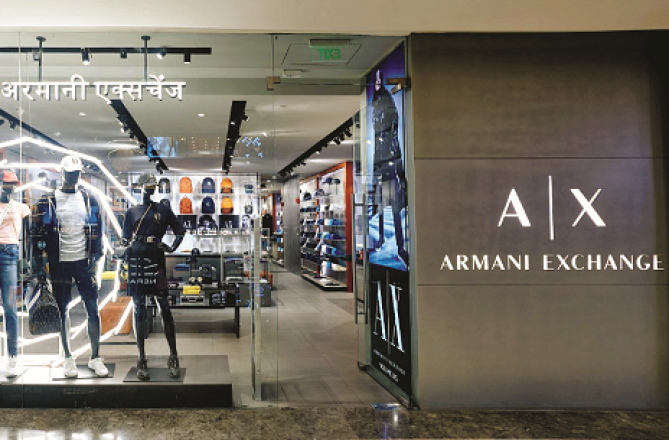 ارمانی ایکسچینج: عالمی سطح کی مصنوعات جن میں ہندوستانی انداز بھی ہے