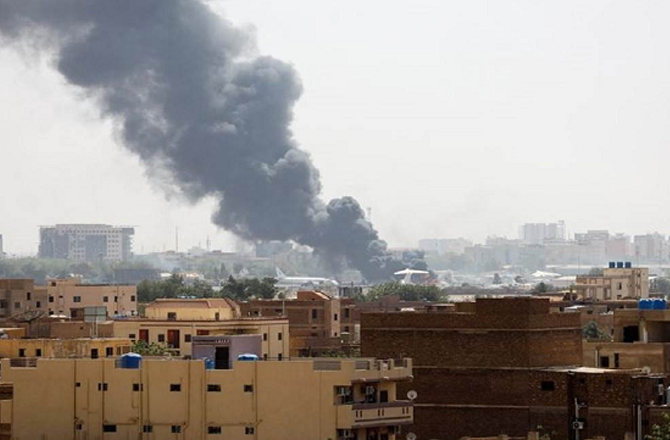 امارات اور یو اے ای بائیکاٹ ٹرینڈ: سوڈان کے باغیوں کو اسلحہ کی فراہمی کا الزام