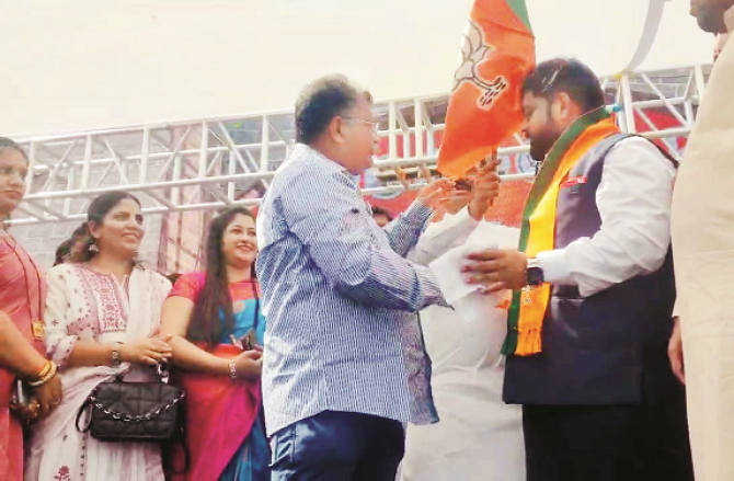 شندے سینا کے سابق کارپوریٹروں کی بی جے پی میں شمولیت سےپارٹی میں  ناراضگی