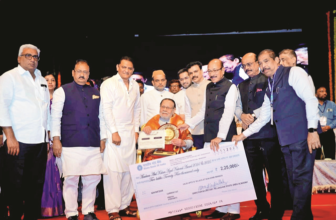 ڈاکٹر محسن جلگانوی کو اُردو اکیڈمی تلنگانہ کا اعلیٰ ترین اعزاز’مولانا ابوالکلام آزاد ایوارڈ‘ تفویض