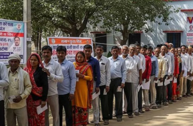  بہار کو پورا ملک دیکھ رہا ہے	 