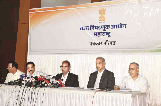 ریاست کی ۲۸۸؍میونسپل کاؤنسل اور نگرپنچایتوں کیلئے ووٹنگ۲؍دسمبر کوہوگی