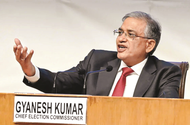 کیا الیکشن کمیشن نے بہار ایس آئی آر سے سبق سیکھا ہے؟