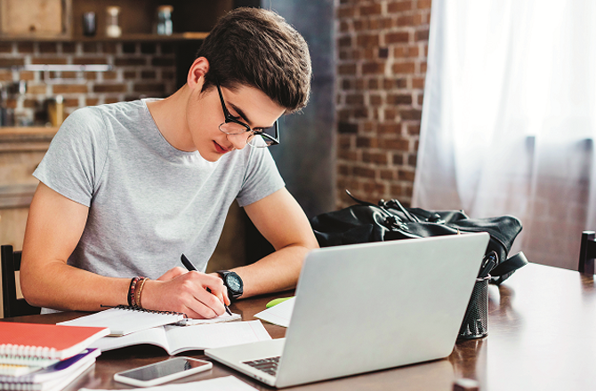 بورڈ امتحانات میں رہ گئے ہیں بہت کم دن، کیا آپ تیار ہیں ؟