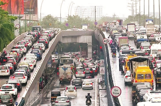 ایچ ایس آر پی نمبر پلیٹ نہ لگانےپریکم دسمبر سے کارروائی کا انتباہ