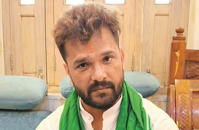 میں نے تیجسوی کیلئے اپنا کریئر داؤ پر لگا دیا، ہار کے بعد کھیساری لال کا درد چھلکا!