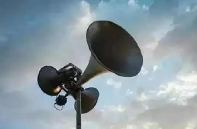 یوپی: امام پر مسجد کے لاؤڈ اسپیکر کی آواز مقررہ حد سے زیادہ رکھنے پر مقدمہ درج