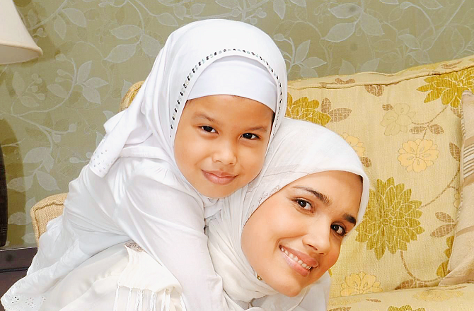 تربیت: مسلسل عمل، صبر، محبّت اور دعا کا سفر ہے