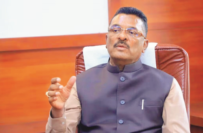 اسکول پکنک کیلئے ایس ٹی کی نئی بسیں رعایتی کرایہ پر دی جائیں گی:وزیر ٹرانسپورٹ پرتاپ سرنائک کا اعلان