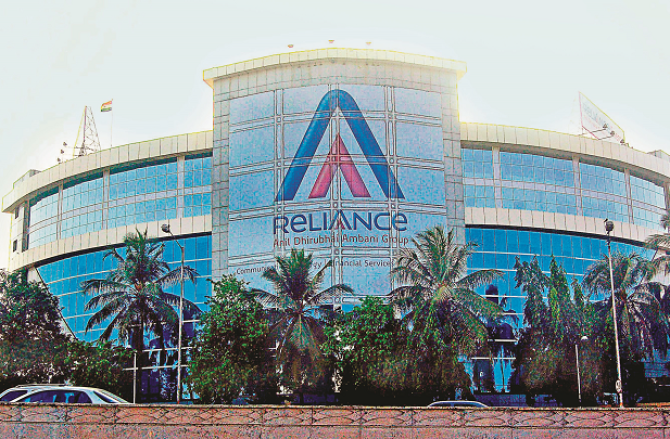 انل امبانی کی۱۴۰۰؍ کروڑ روپے کی املاک ضبط 