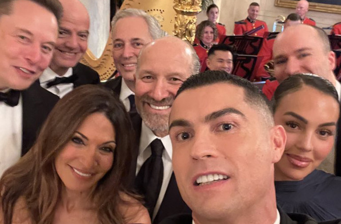 وہائٹ ہاؤس میں کرسٹیانو رونالڈو کی سیلفی وائرل، صارفین نے کہا کھربوں ڈائر ایک ہی تصویر میں ہیں