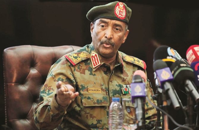 سوڈان کے فوجی سربراہ نے امریکی جنگ بندی کی تجویز مسترد کردی، اسے بدترین قراردیا 