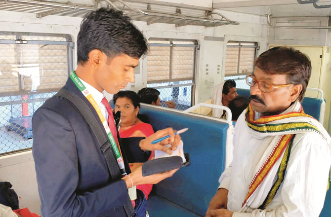 سینٹرل ریلوے میں بلاٹکٹ مسافروں کے خلاف بڑے پیمانے پرکارروائی