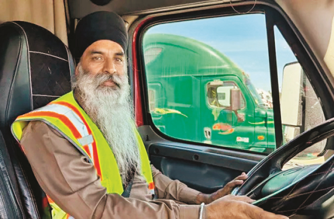 امریکہ میں کئی ہزار ہندوستانی نژاد ڈرائیور انگریزی نہ بولنے کی وجہ سے بے روزگار!