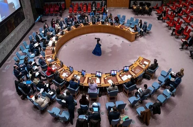 امریکہ اور کئی عرب ممالک کا اقوام متحدہ کی غزہ کی قرارداد کو جلد اپنانے پر زور