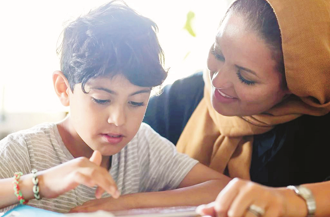 کیا خواتین کا تعلیم یافتہ ہونا ضروری ہے؟