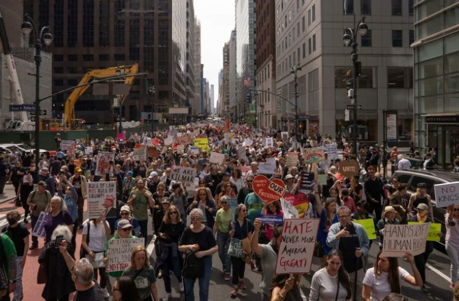 امریکہ میں نفرت انگیز جرائم میں اضافہ، تمام اقلیتوں کو بالادستی کے نظریات سے مشترکہ خطرہ