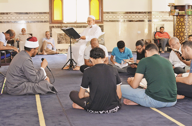 احکام ِ الٰہی دوسروں تک پہنچانے سے پہلے معاف کرنا اور درگزر کرنا سیکھئے