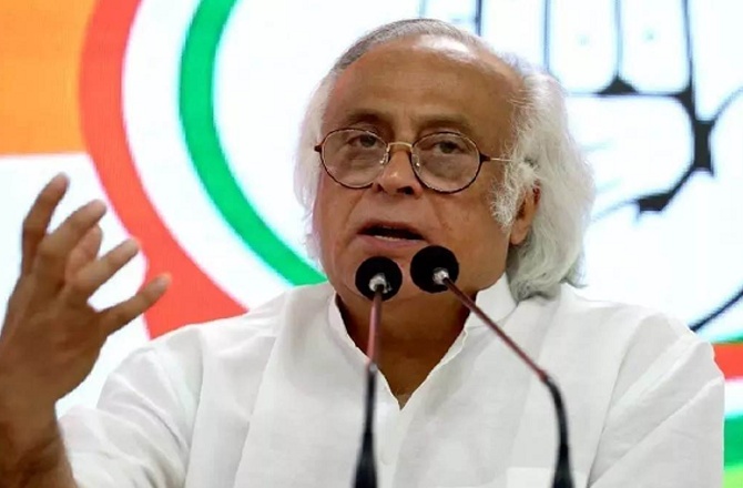 ۱۶۸۷؍افراد کے پاس ملک کی آدھی دولت ، کانگریس کا مودی سرکار پر حملہ 