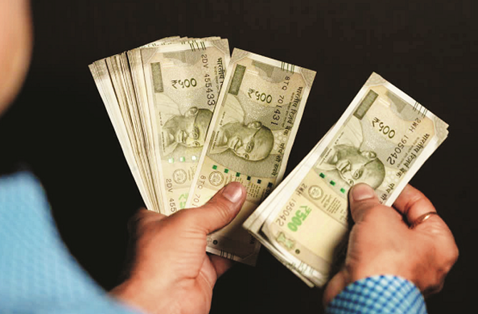 ۸؍ویں پے کمیشن کا تحفہ: ملازمین کو۱۷؍ ماہ کے بقایا جات ملیں گے