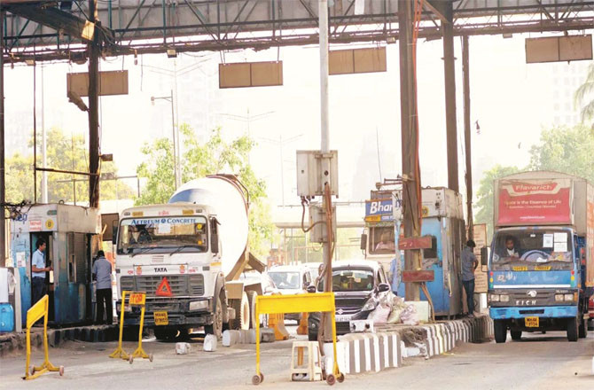 دہیسرٹول ناکہ ۲؍ کلو میٹر کے فاصلے پر ورسووا بریج کے قریب منتقل ہوگا