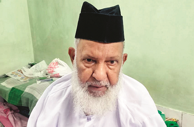 ’’طالب علمی میں والد صاحب کے بھیجے ۲؍ روپے سے مہینے بھر گزارا ہوجاتا تھا‘‘