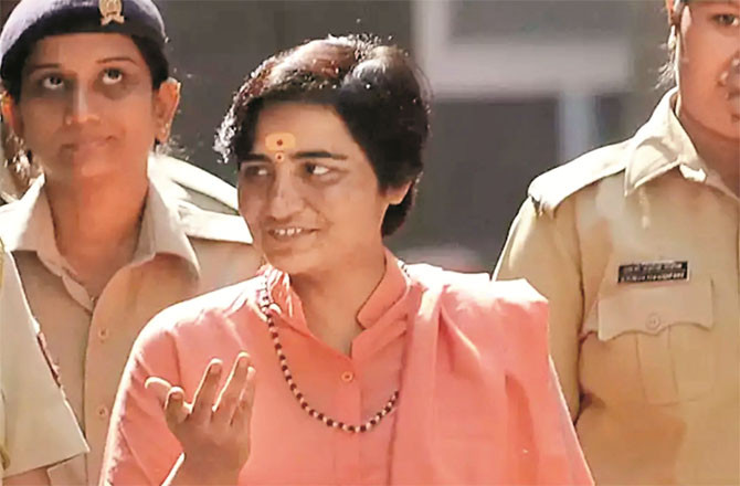  مالیگائوں بم دھماکہ متاثرین نےسادھوی پرگیہ سنگھ سمیت  تمام ملزمین کےخلاف ہائی کورٹ میں اپیل داخل کی