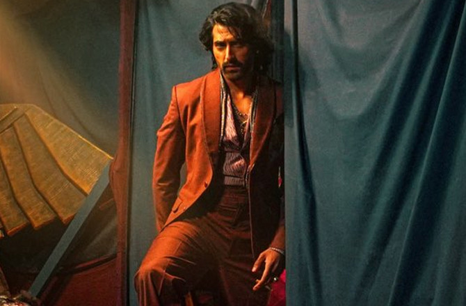 فلم ’’لَو لاٹری‘‘ میں اکشے اوبیرائے اہم کردار ادا کریں گے 