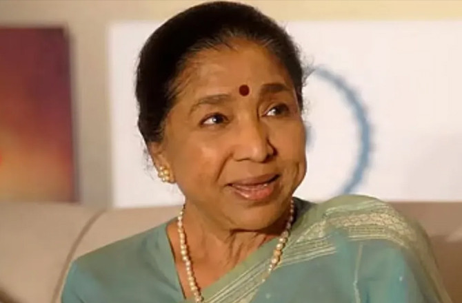 مایہ ناز گلوکارہ آشا بھوسلے کے انتقال پر دنیائے کرکٹ  میں سوگ 