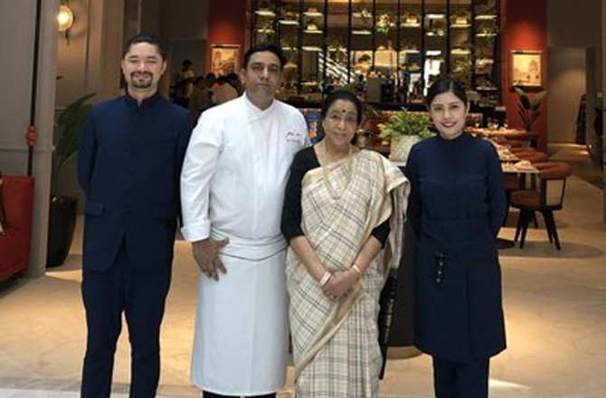 کروڑوں کی جائیداد،آشا بھوسلے موسیقی کے ساتھ کاروبار میں بھی کامیاب رہیں 